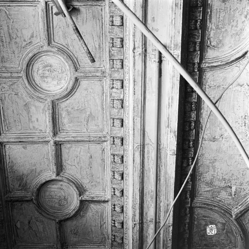 decorative plaster ceiling relief